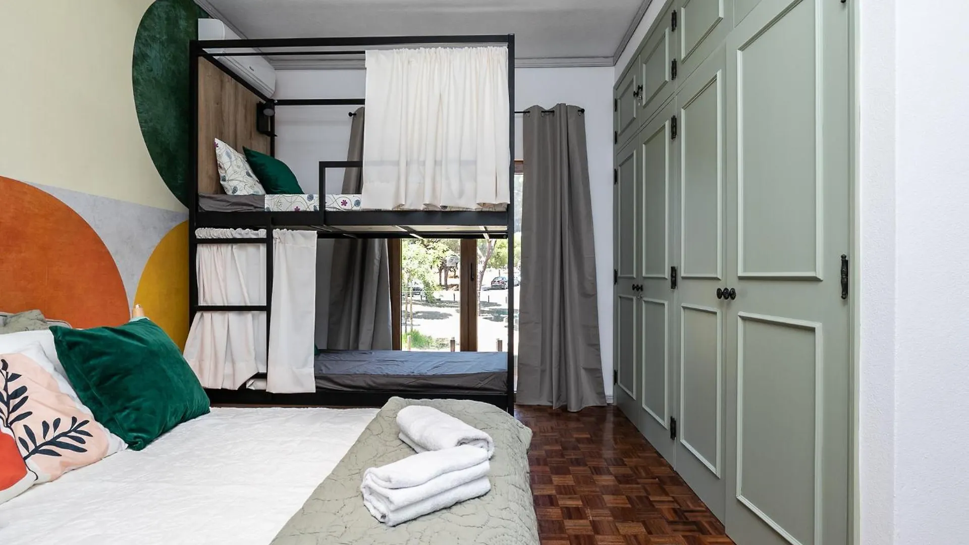 Walk In Hostel Faro Airport