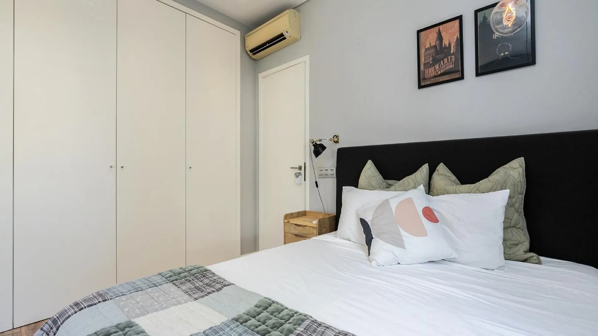 Walk In Hostel Faro Airport